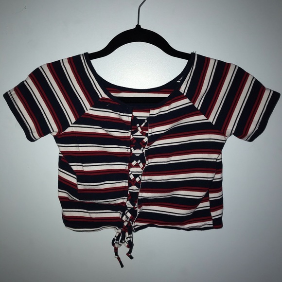 🌼3/$30🌼 Striped Crop Tee w Lace Up Back - Picture 2 of 3